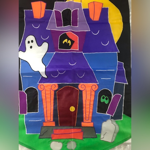 Halloween flag
decorative  in very good condition - Picture 6 of 9